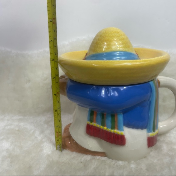 Sleeping Man Wearing Sombrero Teapot / Planter / Watering Jug - Picture 7 of 11